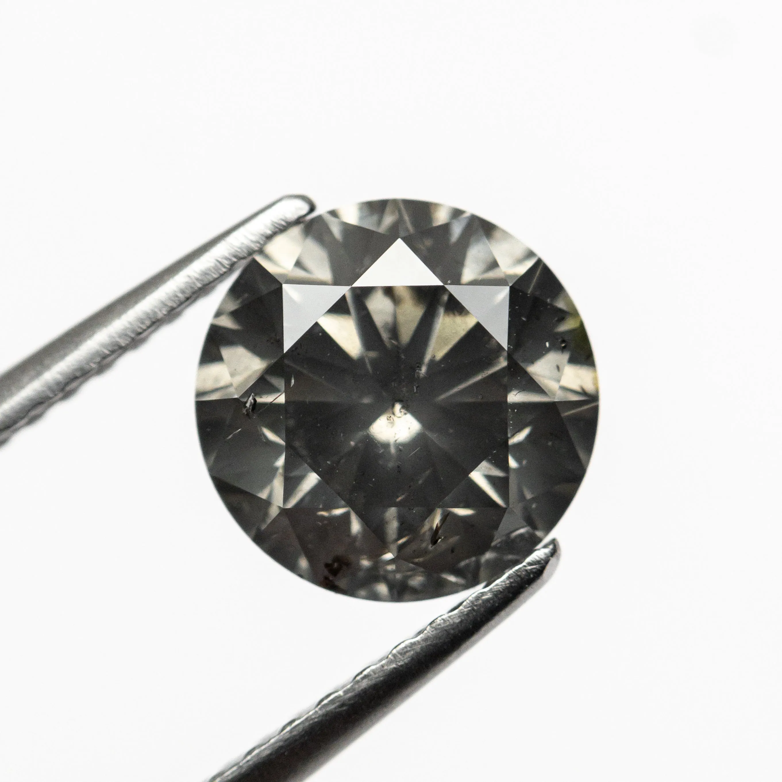 2.02ct 7.75x7.74x5.09mm Fancy Dark Grey Round Brilliant 21666-01