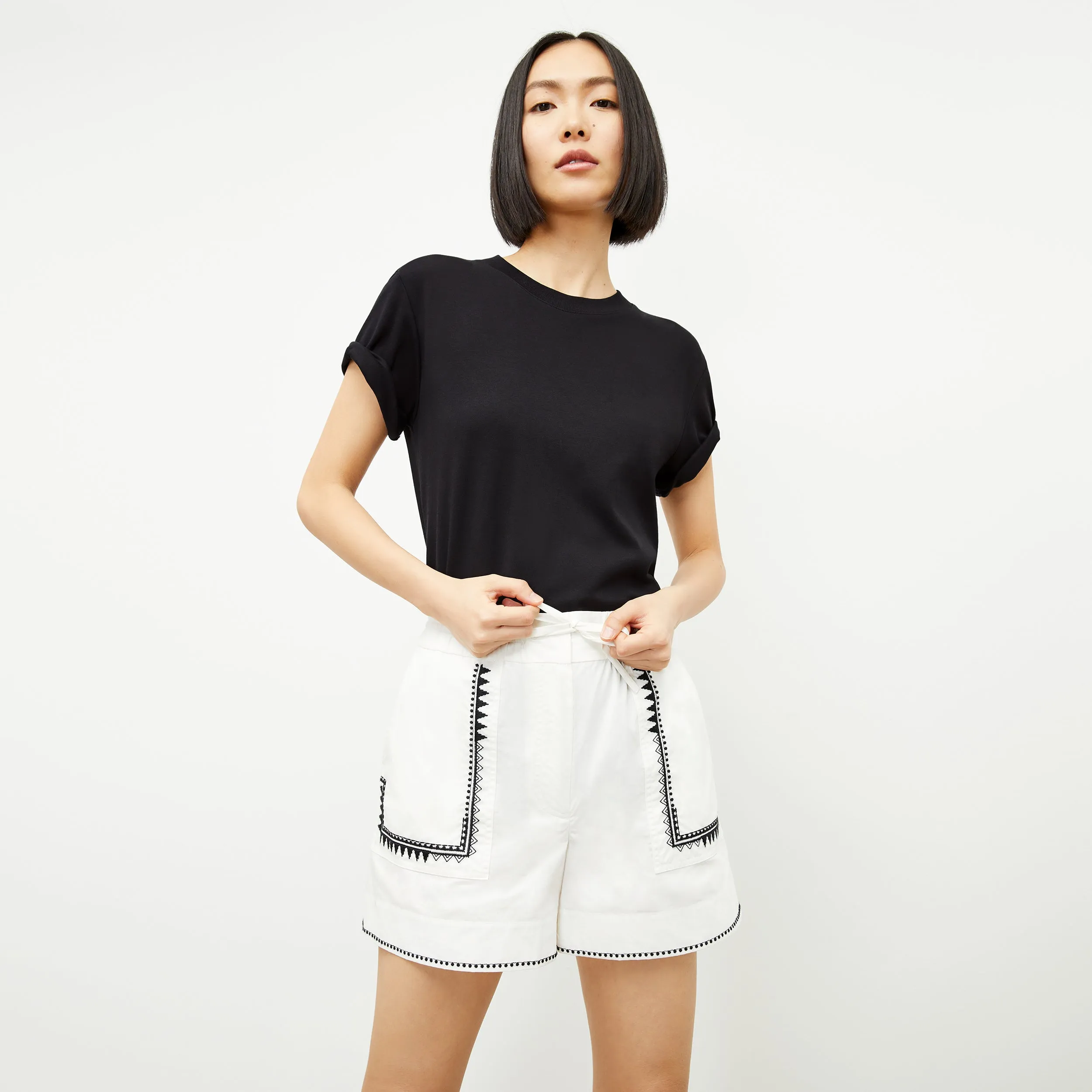 Adina Short - Poplin Embroidery :: White