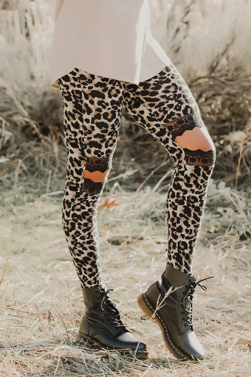 Beige Hollow Out Skinny Leopard Print Leggings