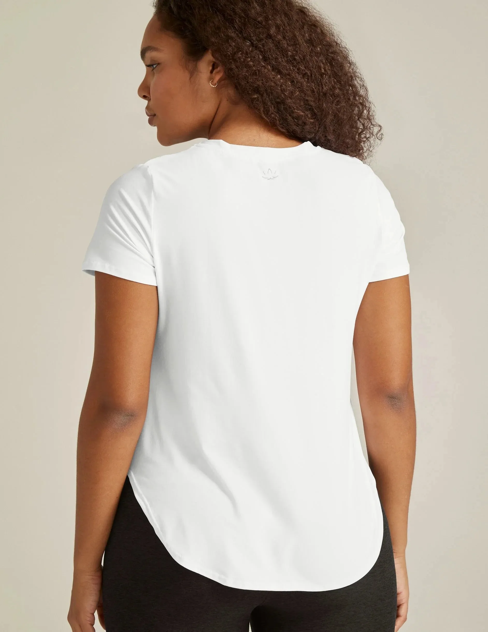 Beyond Yoga Featherweight On The Down Low Tee - Cloud White