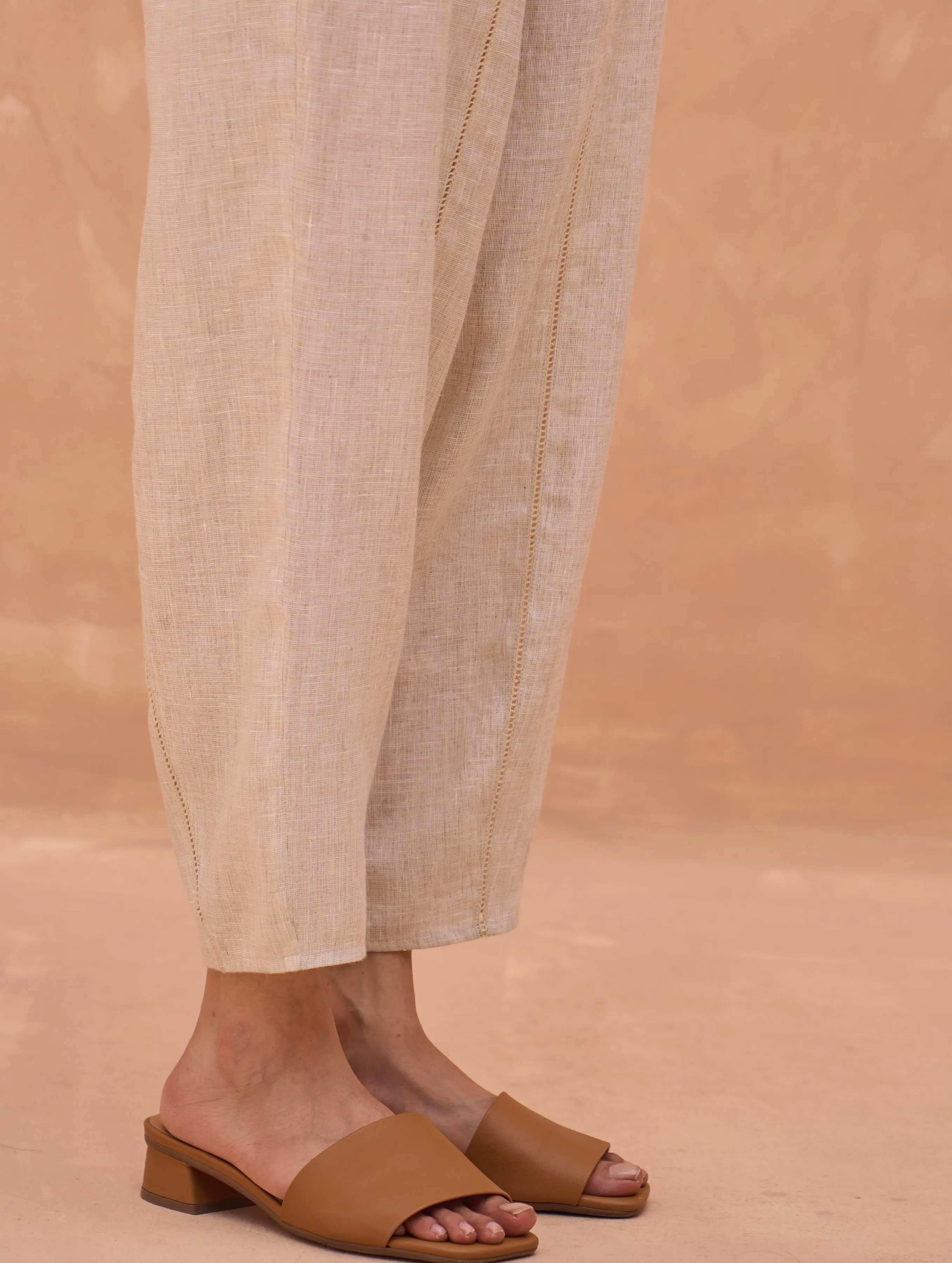 Carmen Tapered Linen Pant - Off White