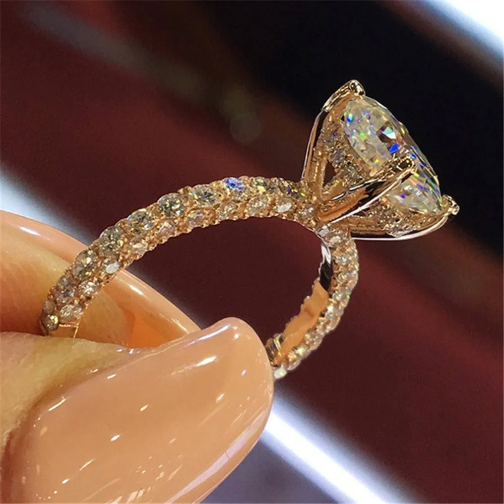 Charm full zircon crystal engagement ring fashion ladies ring new