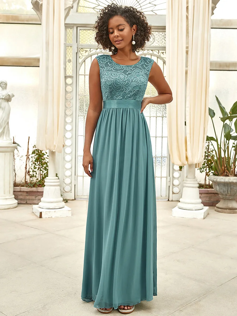 Custom Size Wholesale Fahion Bridesmaid Dresses with Lace