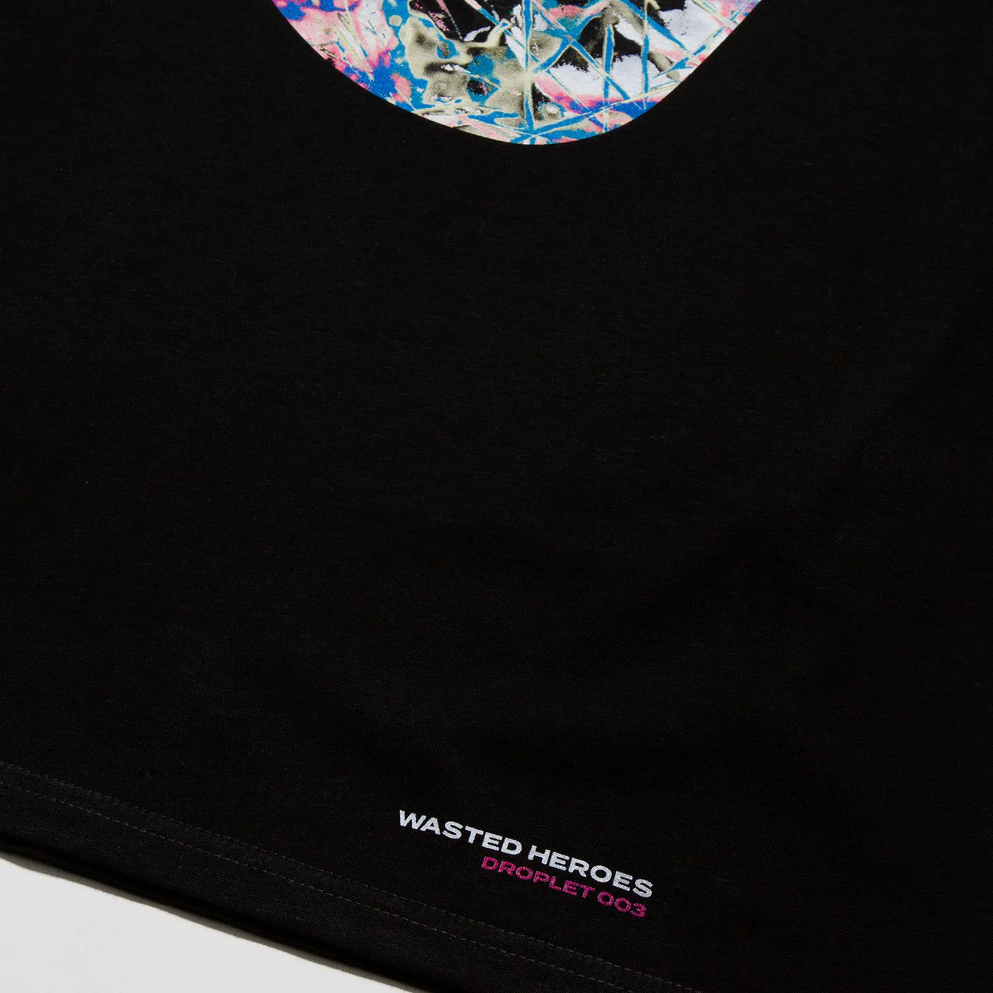 Droplet Face 003 - Tshirt - Black