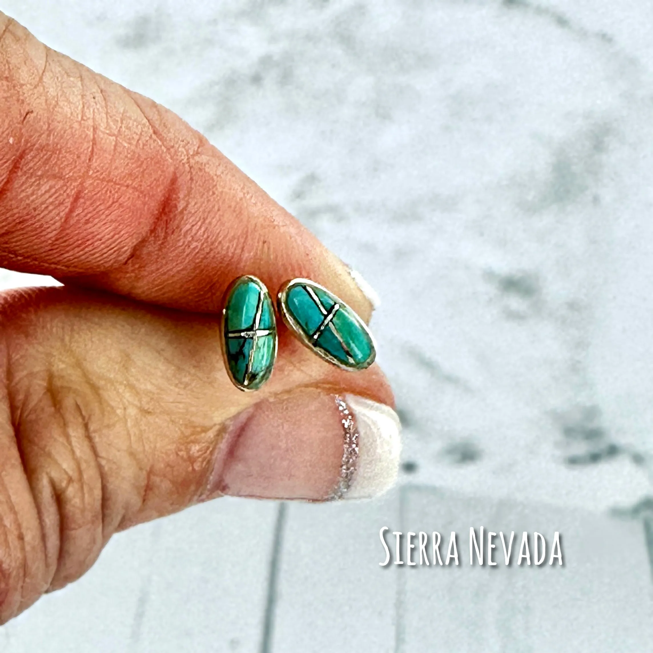 Eunioa: {rectangle turquoise stud earrings}