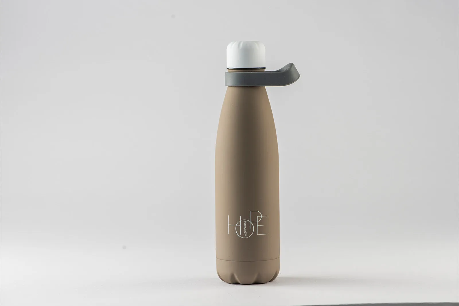 HOPE (Hebrew 6:19) Four-color Portable Sports Insulated Bottle, Frosted Body, Leak-proof Seal