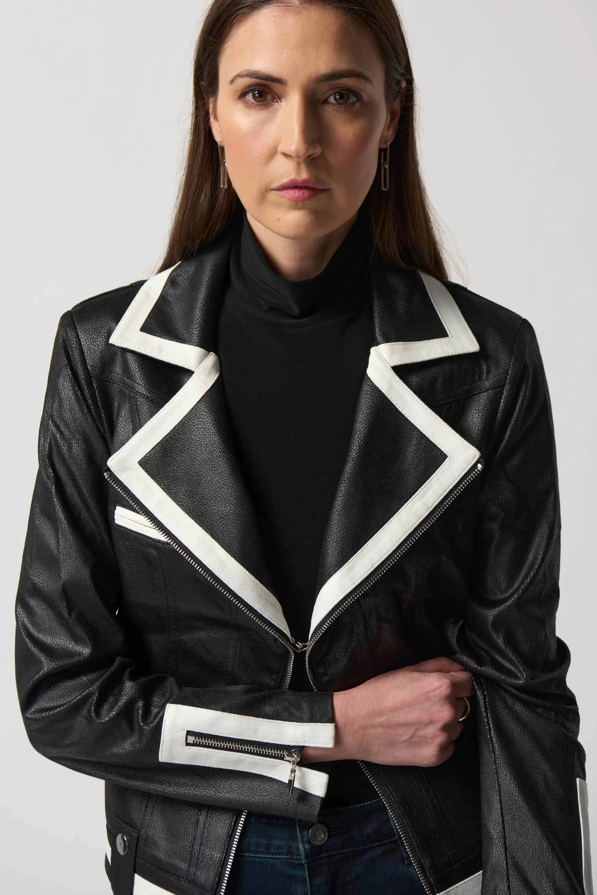 Jet Set Jacket - Black/White 233909