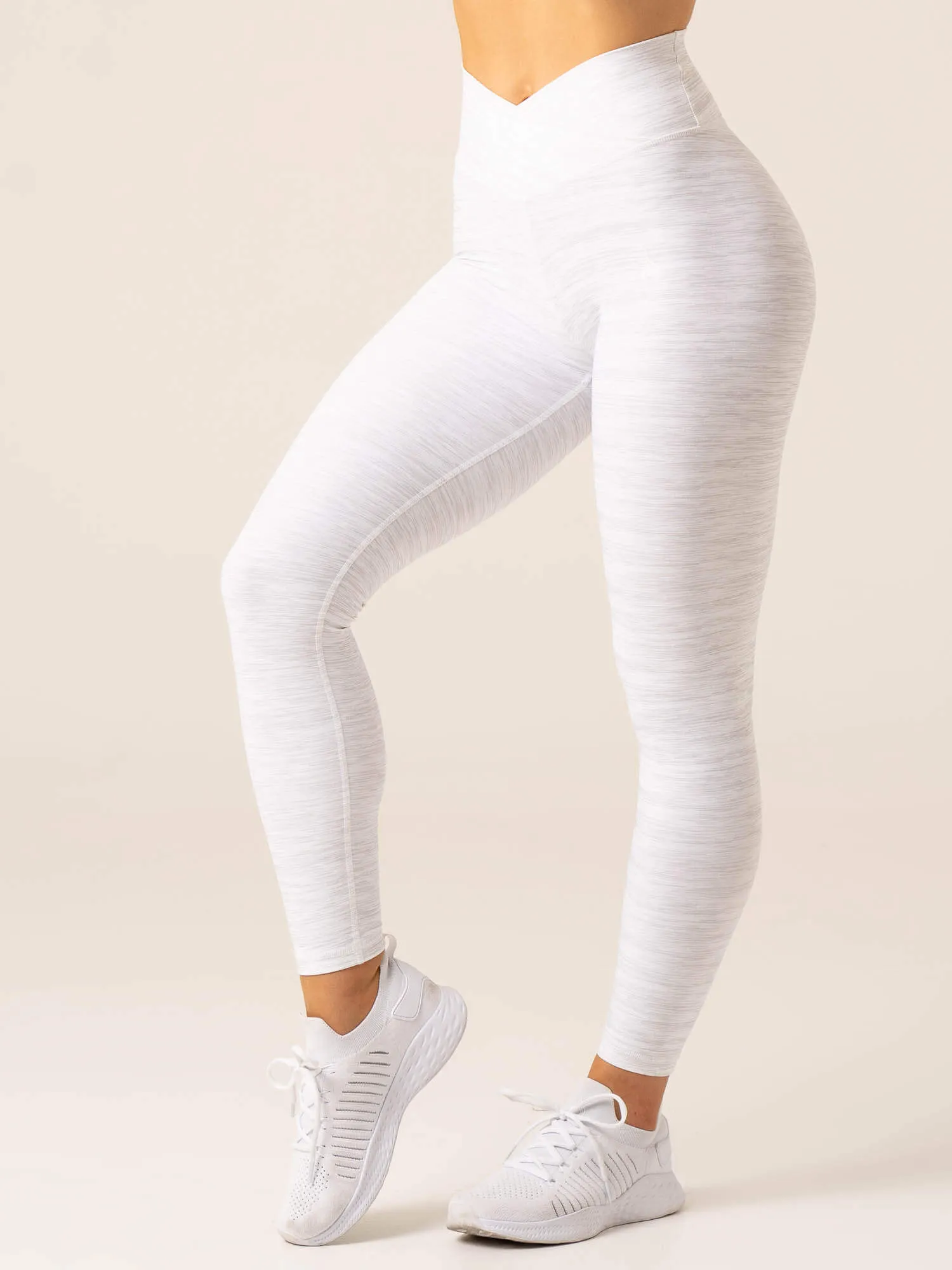 Momentum Cross Over Scrunch Leggings - Snow Grey Marl