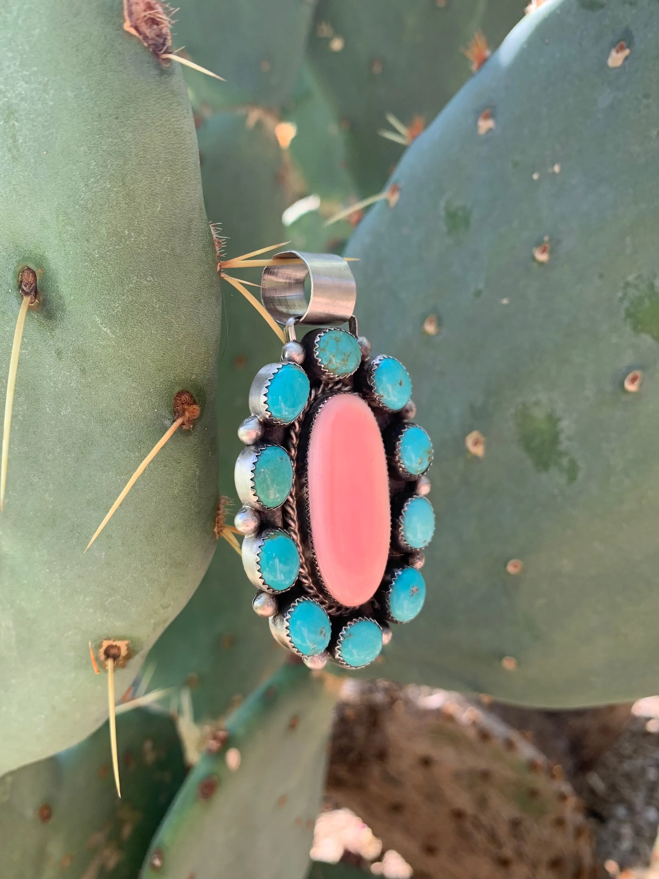 Pink Conch Shell & Turquoise Cluster pendant