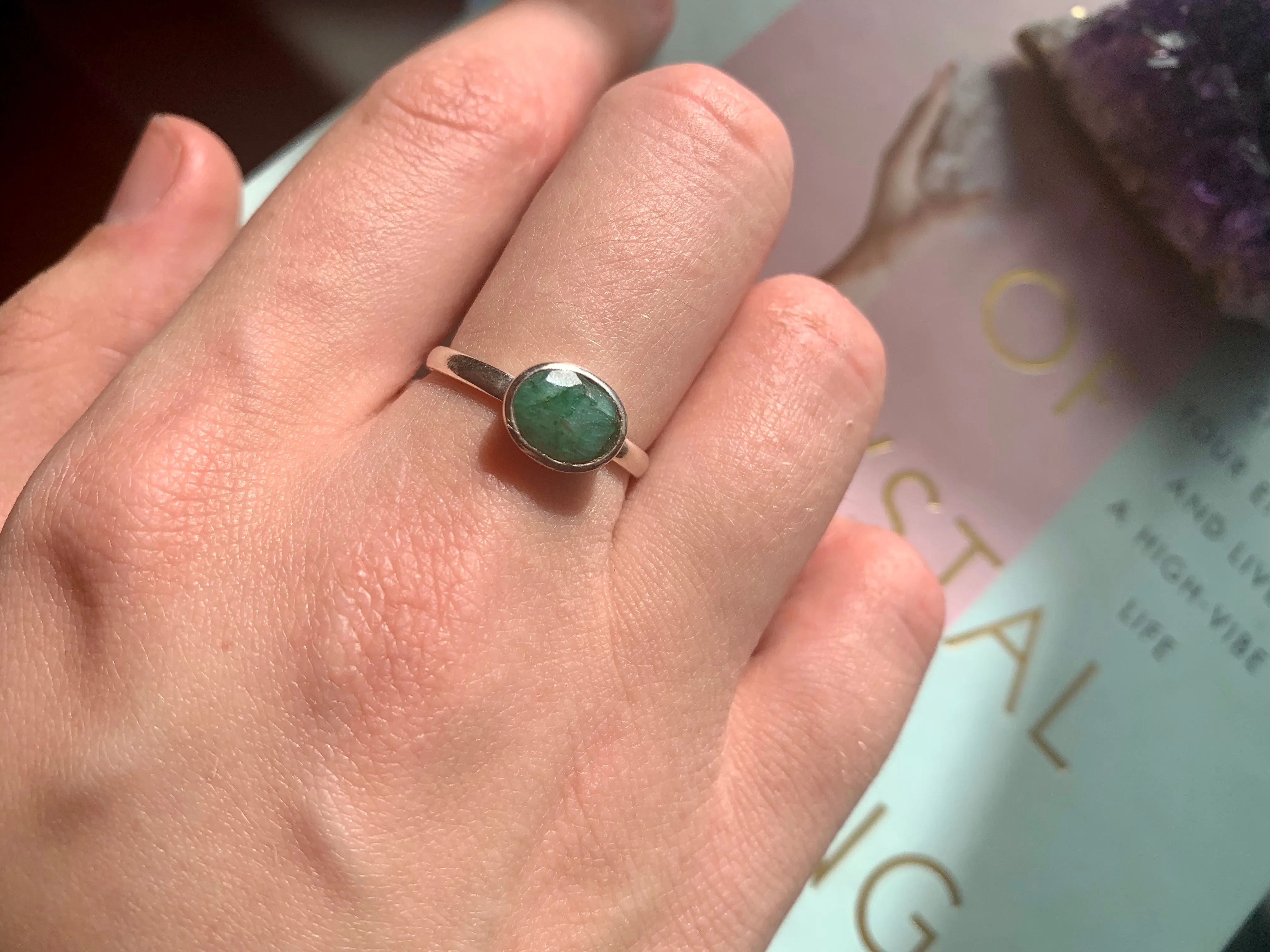 Semi-precious Emerald Akoni Ring (US 5.5 & 9)