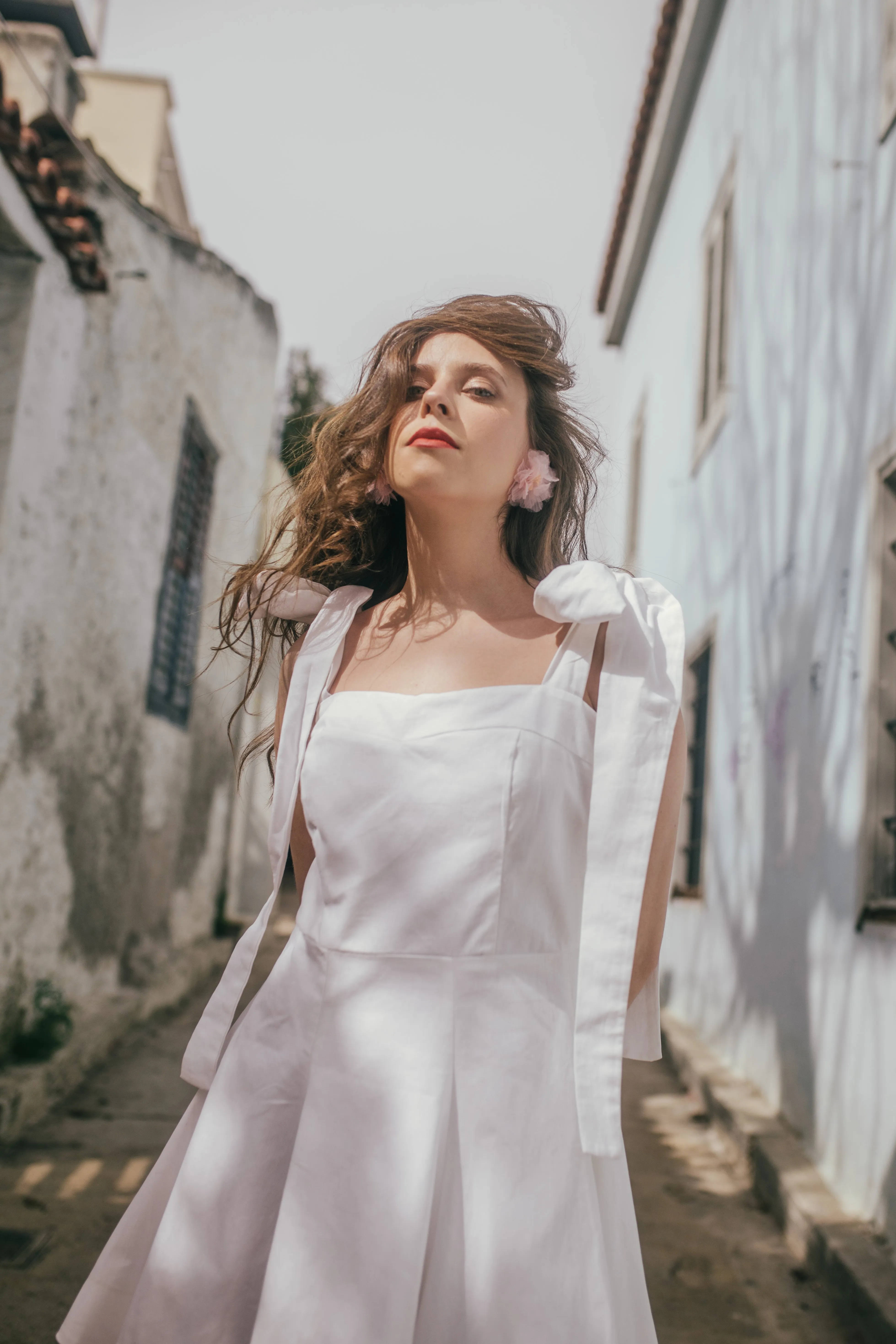 “Sunflower” dress in white