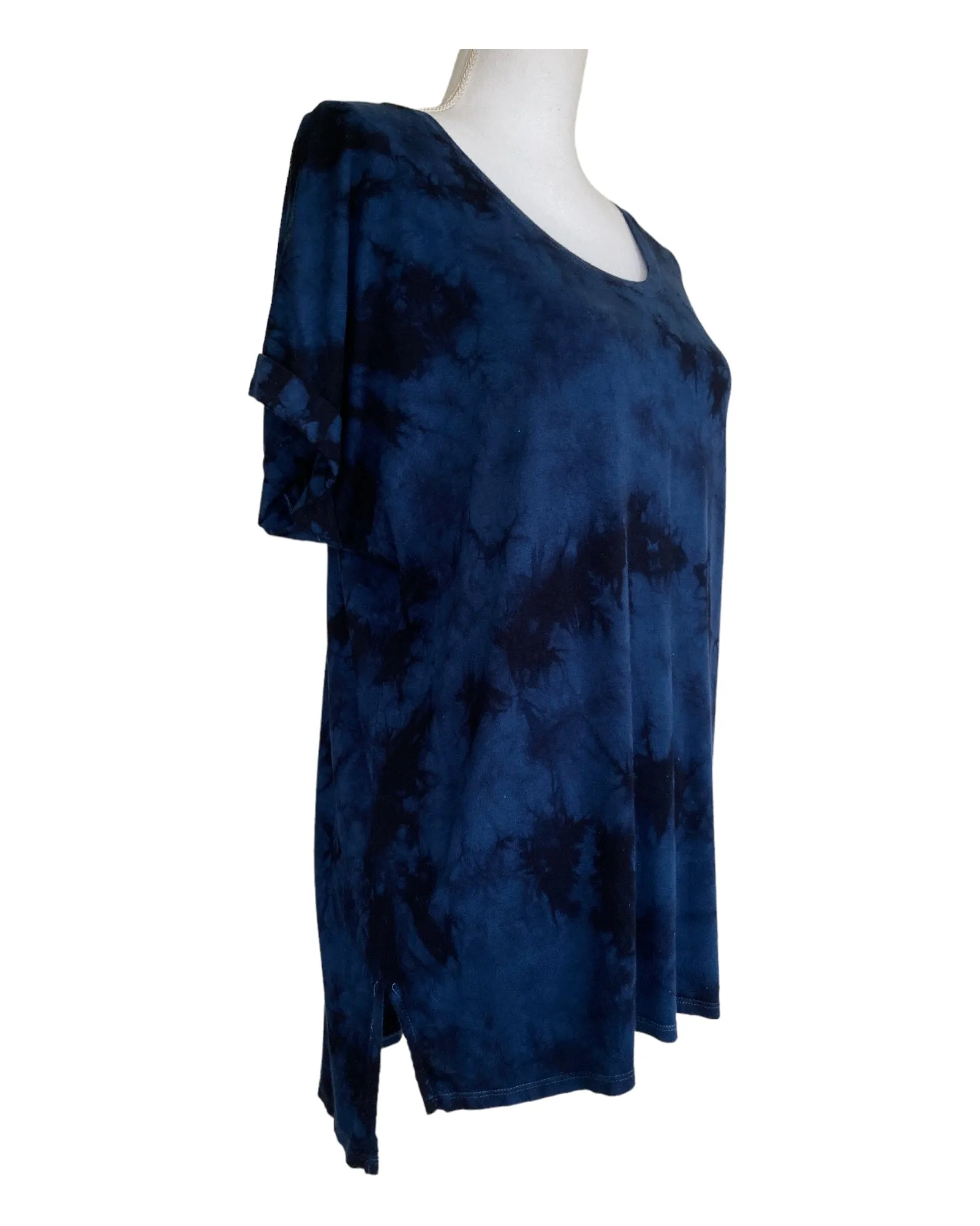 Tahari Blue and Black Tie Dye Print Top, M