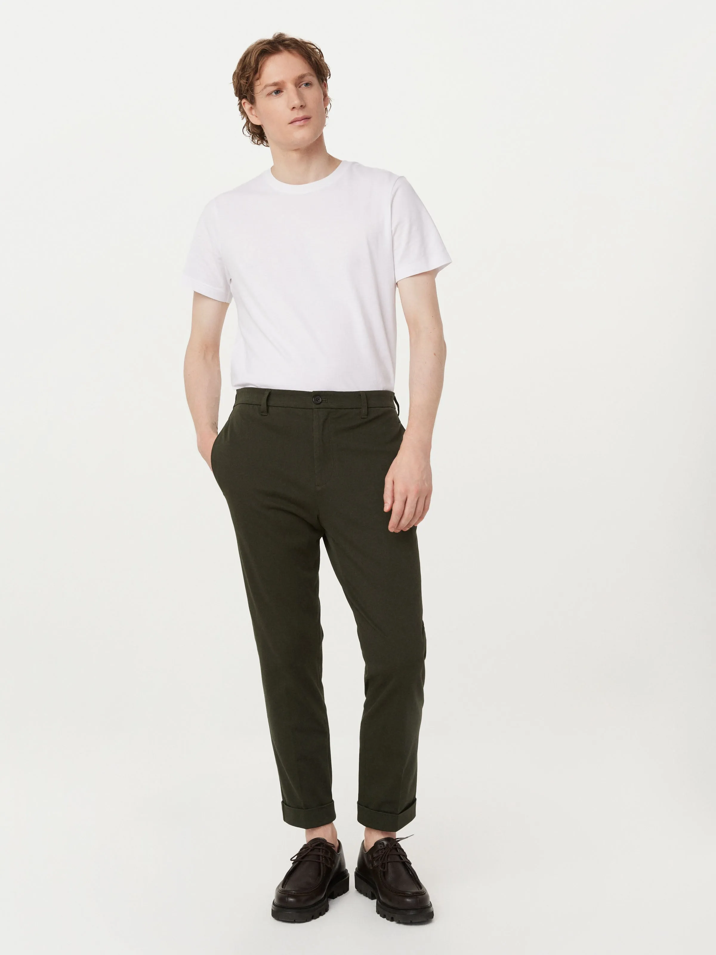 The Colin Stretch Chino Pant in Rosin